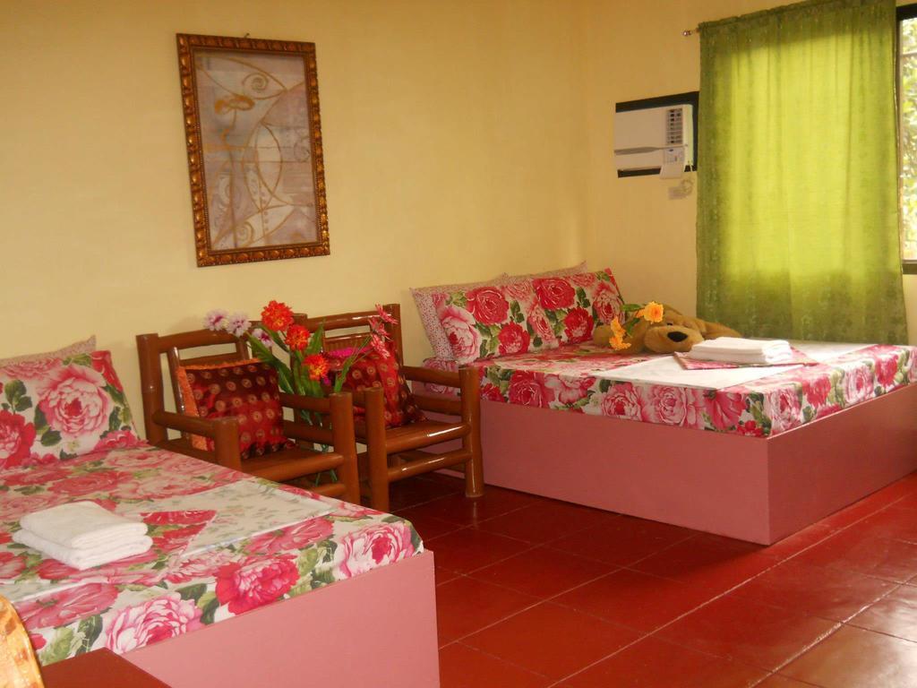 Hotel Lagrosa Backpackers à Coron Chambre photo