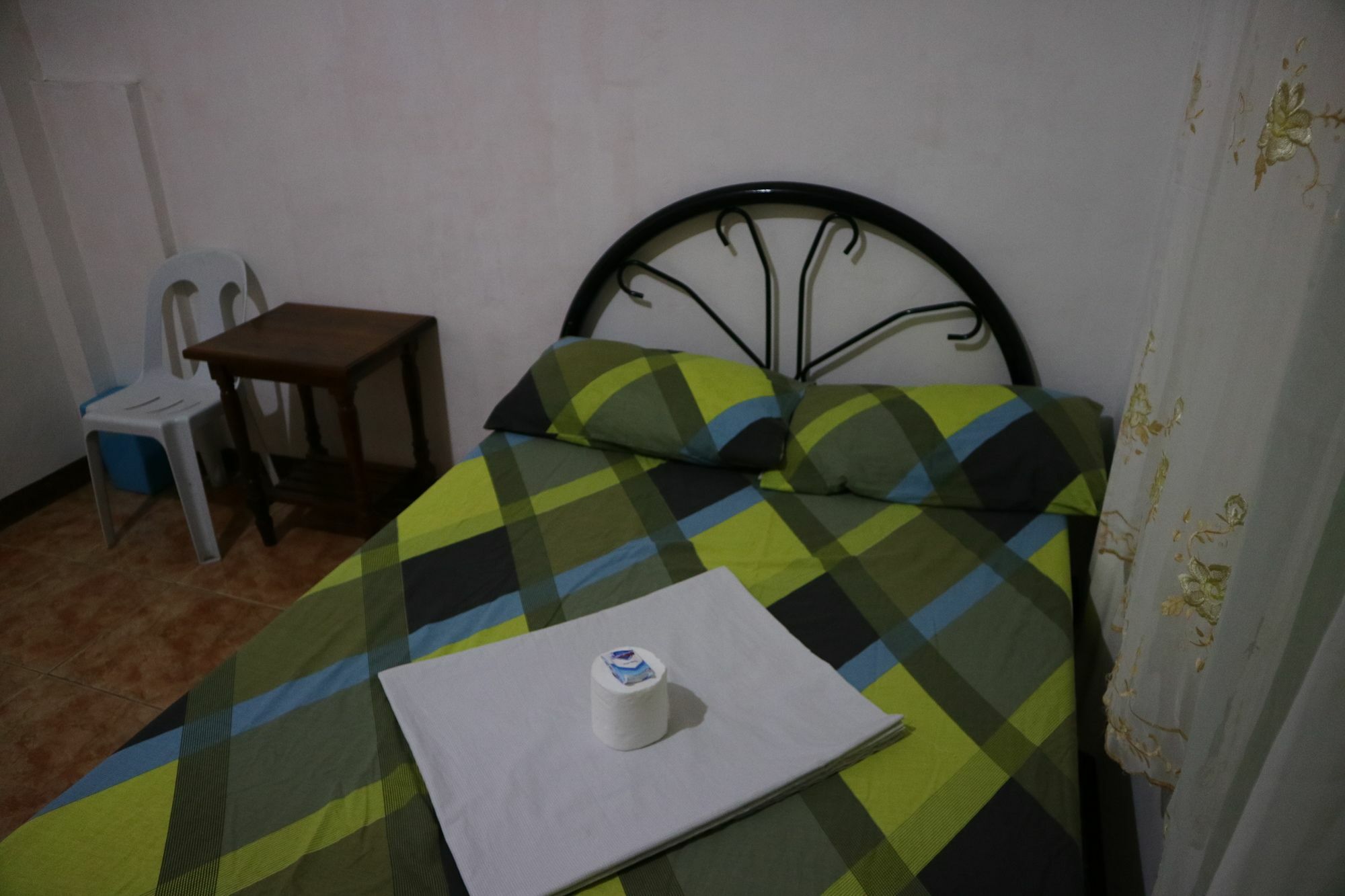 Hotel Lagrosa Backpackers à Coron Extérieur photo